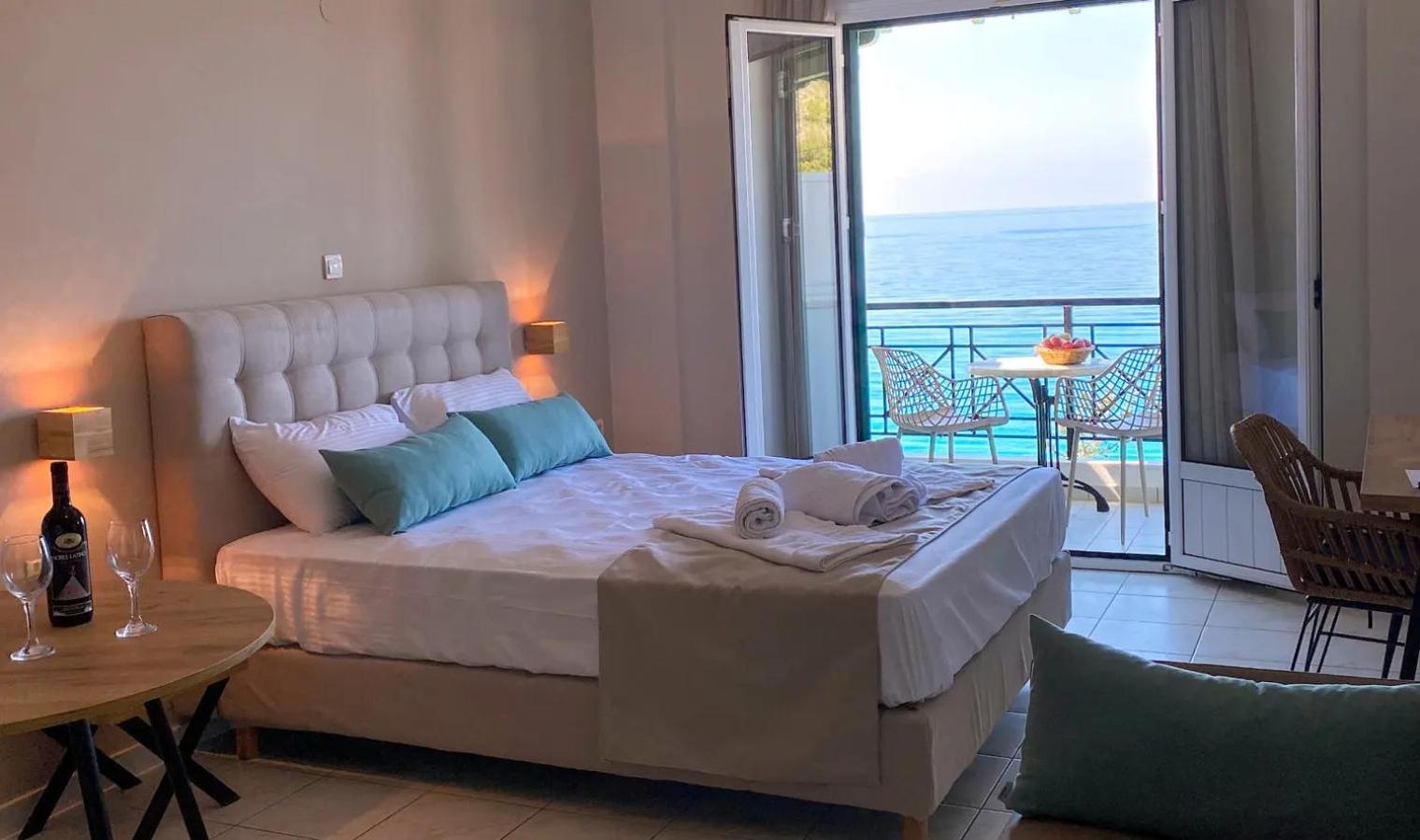 Sunset Premium Studio 8 Áyios Nikítas Екстериор снимка